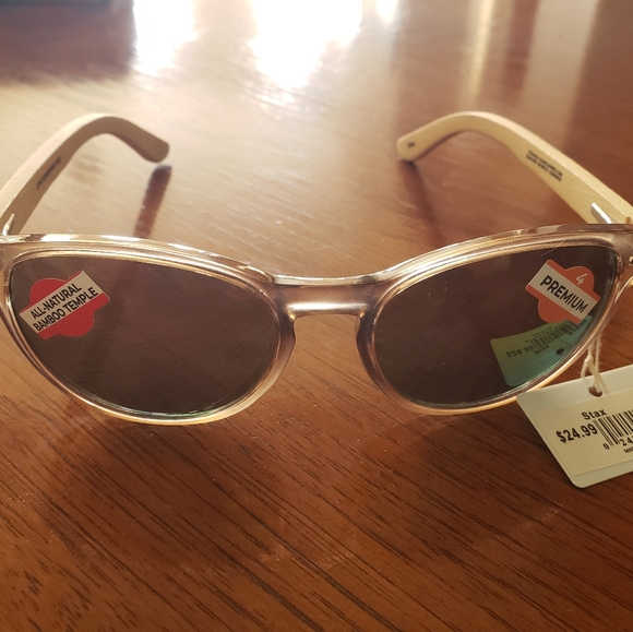Piranha Bamboo sun glasses NWT UNISEX - Picture 2 of 10